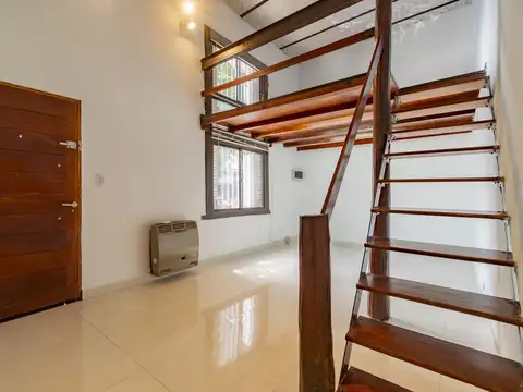 VENTA PH RECICLADO 3 AMBIENTES Floresta- BAJAS EXPENSAS