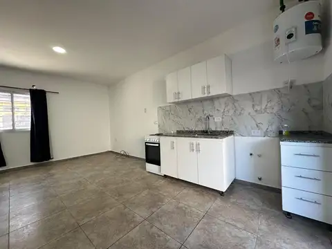 Depto Tipo Casa Monoambiente con 1 baño