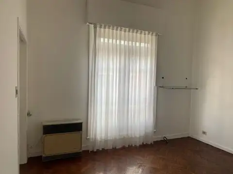 Alquiler 2 Ambientes. V. Urquiza. PRÁCTICAMENTE SIN EXPENSAS