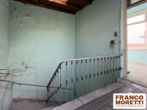 Depto Tipo Casa 5 ambientes con 1 baño