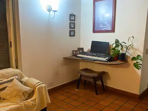 Depto Tipo Casa en Venta de 4 ambientes