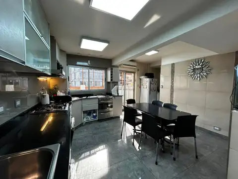Departamento en Venta de 4 dormitorios