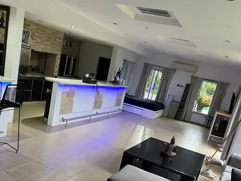 Casa en Venta en Capilla del Señor, USD 329.000