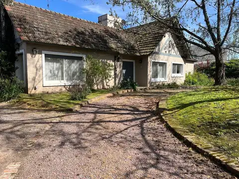 Casa en Venta de 5 dormitorios
