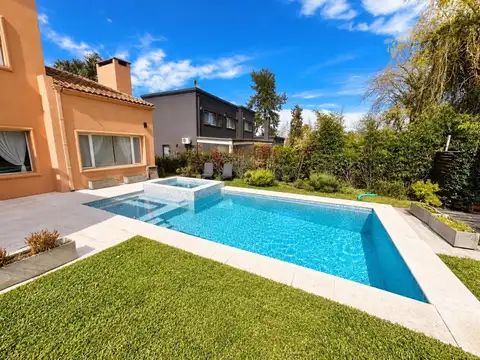 Casa en Alquiler Temporal en Bella Vista, USD 4.500