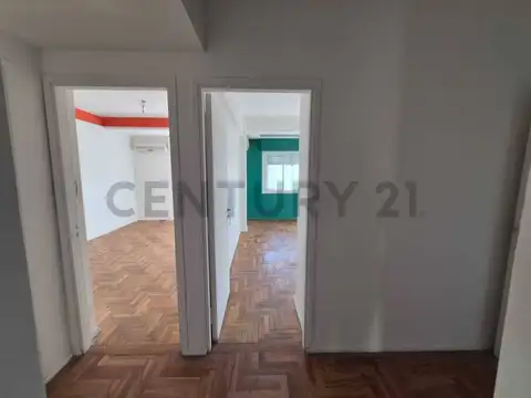 Departamento 5 ambientes con 2 baños