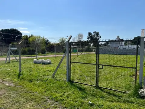 Venta terreno en Barrio Mar y Sol Acantilados