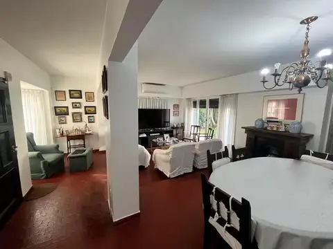 Casa en Venta en Castelar Norte, USD 250.000