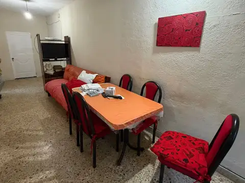 OPORTUNIDAD BAJO EL PRECIO PH tipo casa al fondo 3 ambientes con 2 patios y terraza
