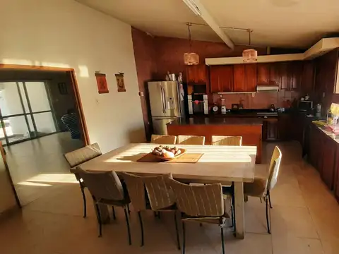 Casa en Venta al Este