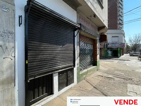 Avenida Centenario 1500, Piso PB