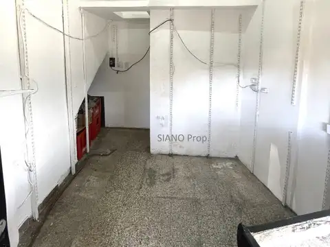 Local en Venta Via Púb.