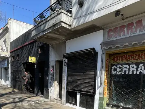 Avenida Centenario 1500, Piso PB