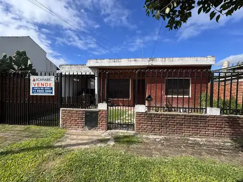 Venta Casa 3 Amb Fondo Cochera