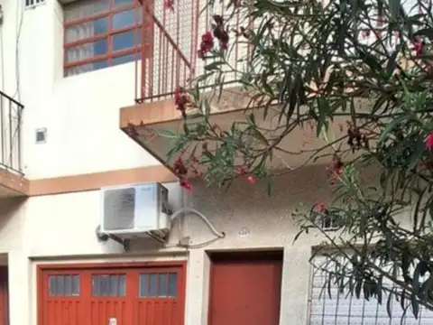 Ulrico schmild 6500, Piso PB