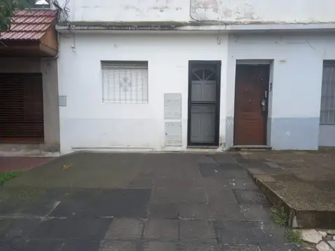 Casa tipo departamento en planta baja