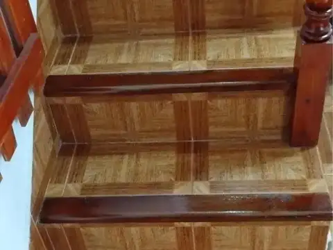 Casa en venta - 2 Dormitorios 1 Baño - Las Toninas