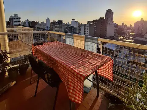 VENTA! Dpto en peatonal! San Martín 2500