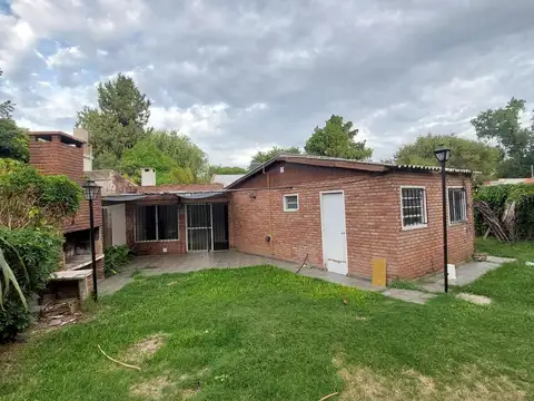 CASA EN ALQUILER EN FUNES, IDEAL USO COMERCIAL!!