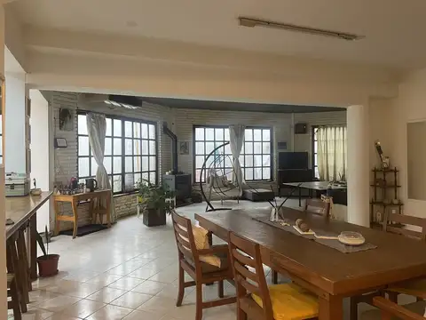 Local en Venta 47 años