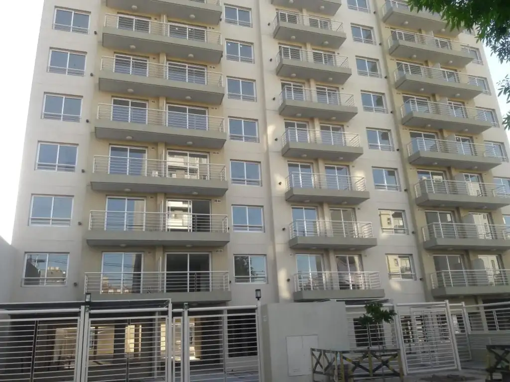 EDIFICIO 9 DE JULIO 969 en Moron