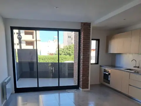 Departamento en Alquiler en Punta Mogotes, $ 900.000