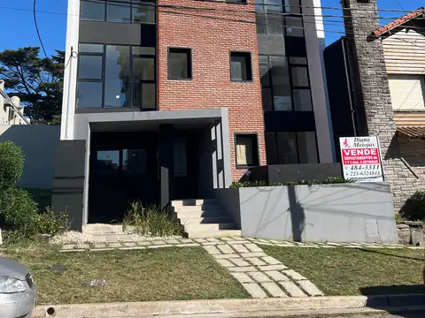 DEPARTAMENTO DOS AMB A ESTRENAR 