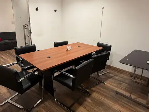 Oficina en Alquiler en Vicente López Vías / Maipú, $ 800.000