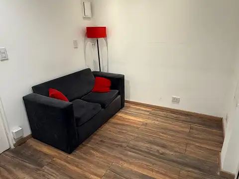 Oficina en Alquiler en Vicente López Vías / Maipú, $ 800.000
