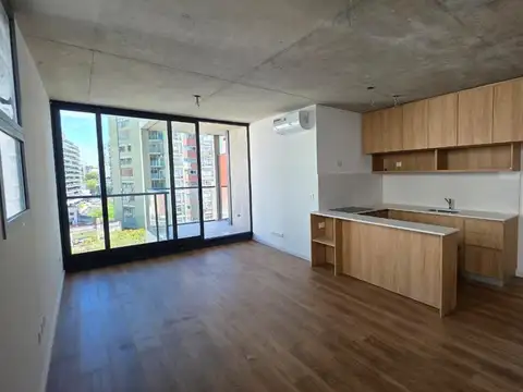 Avenida Luis María Campos 300