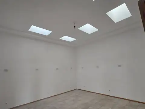 Depto Tipo Casa 4 ambientes con 1 baño