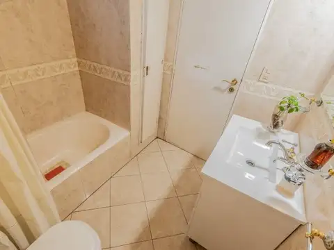 Departamento · En Venta · 4 Ambientes · Balcón C/Vista Abierta · 3 Dormitorios · Luminoso · Flo...