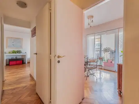 Departamento ·  Venta · 4 Ambientes · Balcón C/Vista Abierta · Piso Alto · Luminoso · Flores