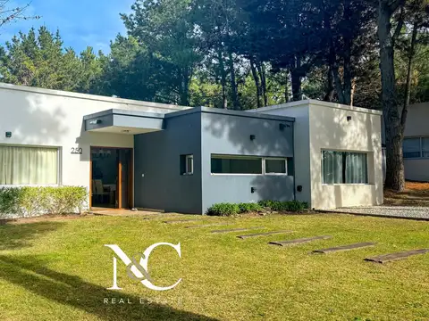 Casa en  venta en Costa Esmeralda en Residencial I, GAS NATURAL
