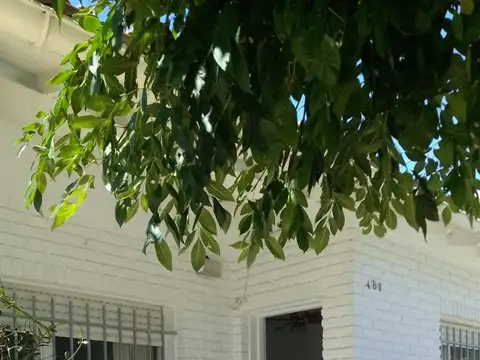 Casa en alquiler 1 dormitorio Sandino al 400