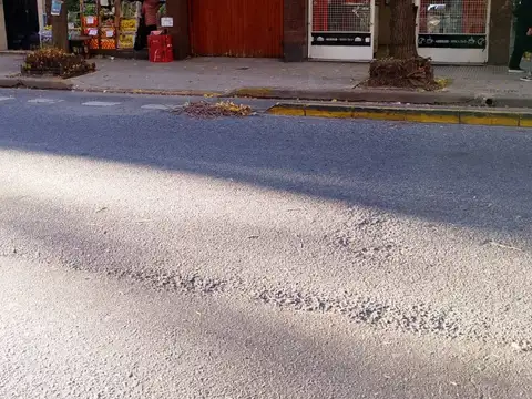 VENTA cochera fija cubierta en Planta Baja en Barrio Norte