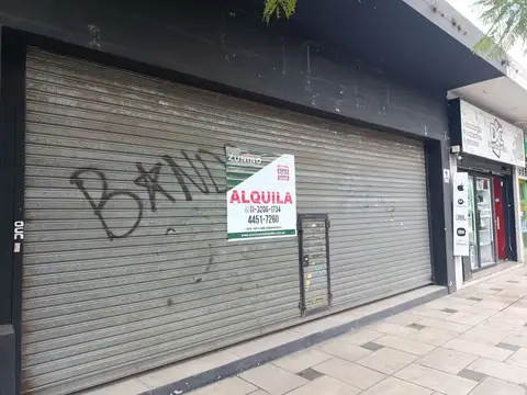 Av. Tte. Gral Ricchieri 900