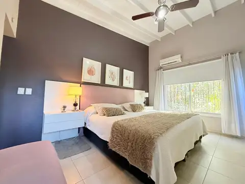 Casa 5 ambientes con 3 baños