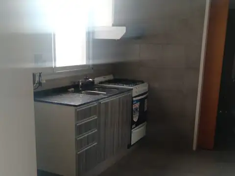 Departamento 3 ambientes en alquiler en Flores Norte Sin expensas