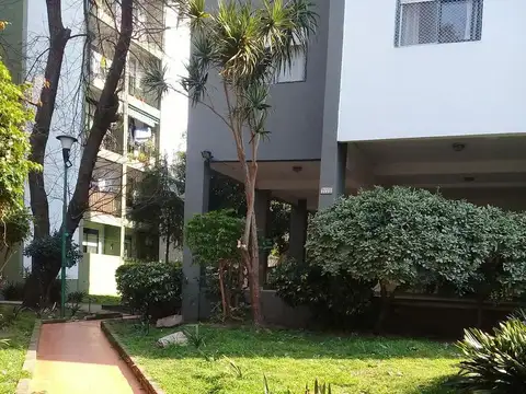 Departamento 3 ambientes  próximo a la estación - Vicente Lopez.