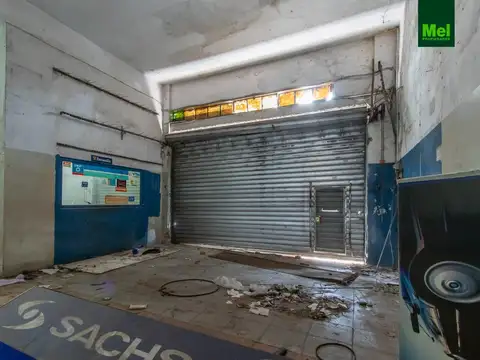 Local en Venta Via Pública