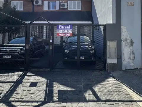 FONROUGE 1300, Piso PB