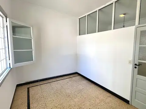 Oficina en Alquiler en Chauvin, $ 1.650.000