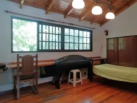 Depto Tipo Casa 5 ambientes con 2 baños