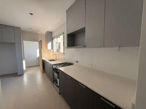 Departamento 5 ambientes con 2 baños