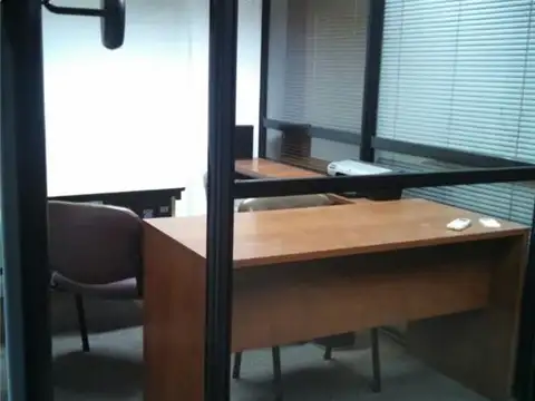 Oficina en Alquiler en Centro, $ 600.000