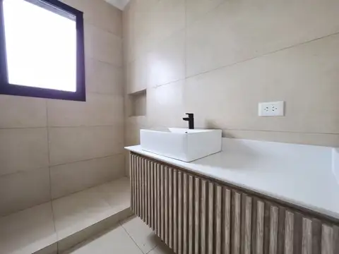 Casa en Alquiler al Norte