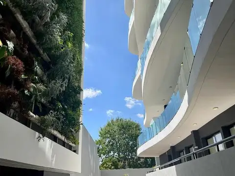 Departamento en Alquiler en Remedios De Escalada, $ 650.000