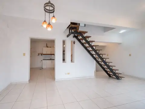 CASA en VENTA - PH-  Barrio Fomento 9 de Julio