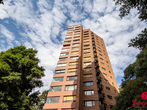 Departamento alquiler TORRE RIO, La Lucila con vista al Rio y 3 dormitorios